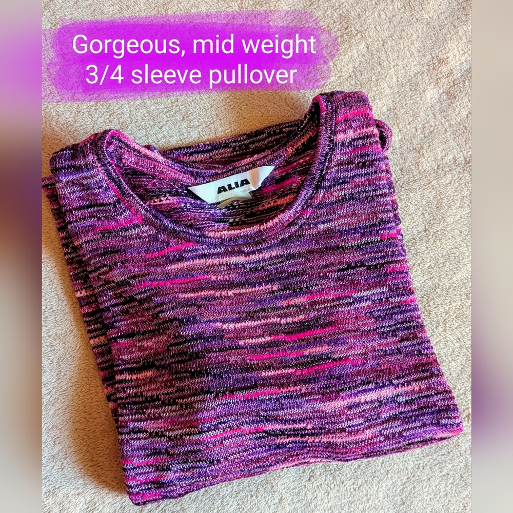 Alia size Med ladies EUC 3/4 Sleeve pullover, purple, pink knitted style pattern - Picture 9 of 11